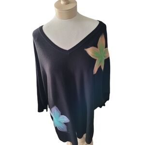 Aaeda V Neck Sweater Knit Compression with Natural Stretch Felted Flowers Sz 3X